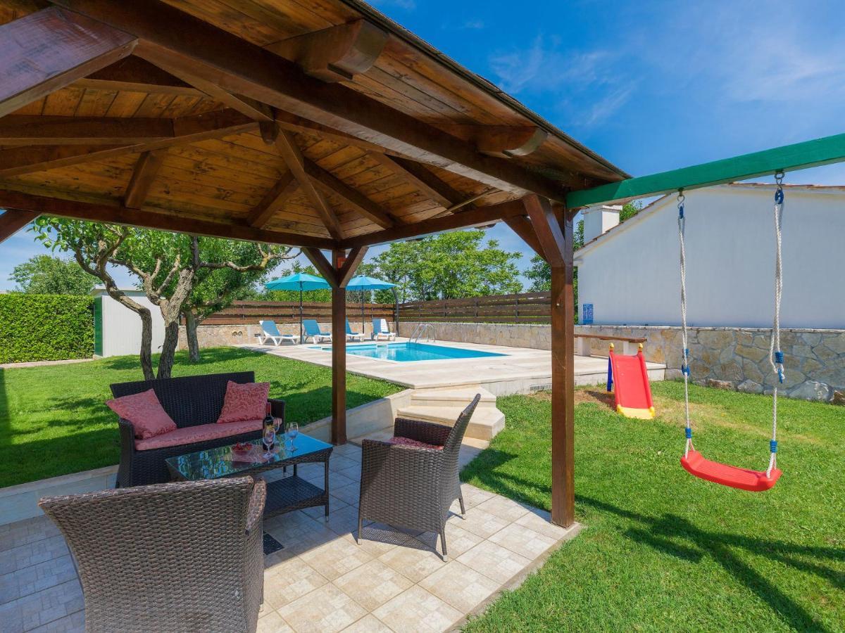 Holiday Home Nikolina - Roj412 By Interhome Sveti Petar u Sumi Exterior foto