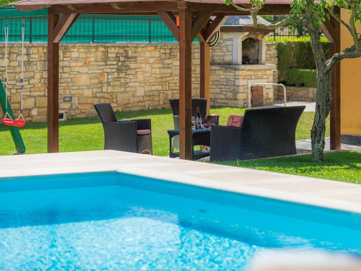 Holiday Home Nikolina - Roj412 By Interhome Sveti Petar u Sumi Exterior foto