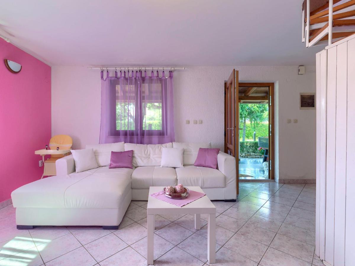 Holiday Home Nikolina - Roj412 By Interhome Sveti Petar u Sumi Exterior foto