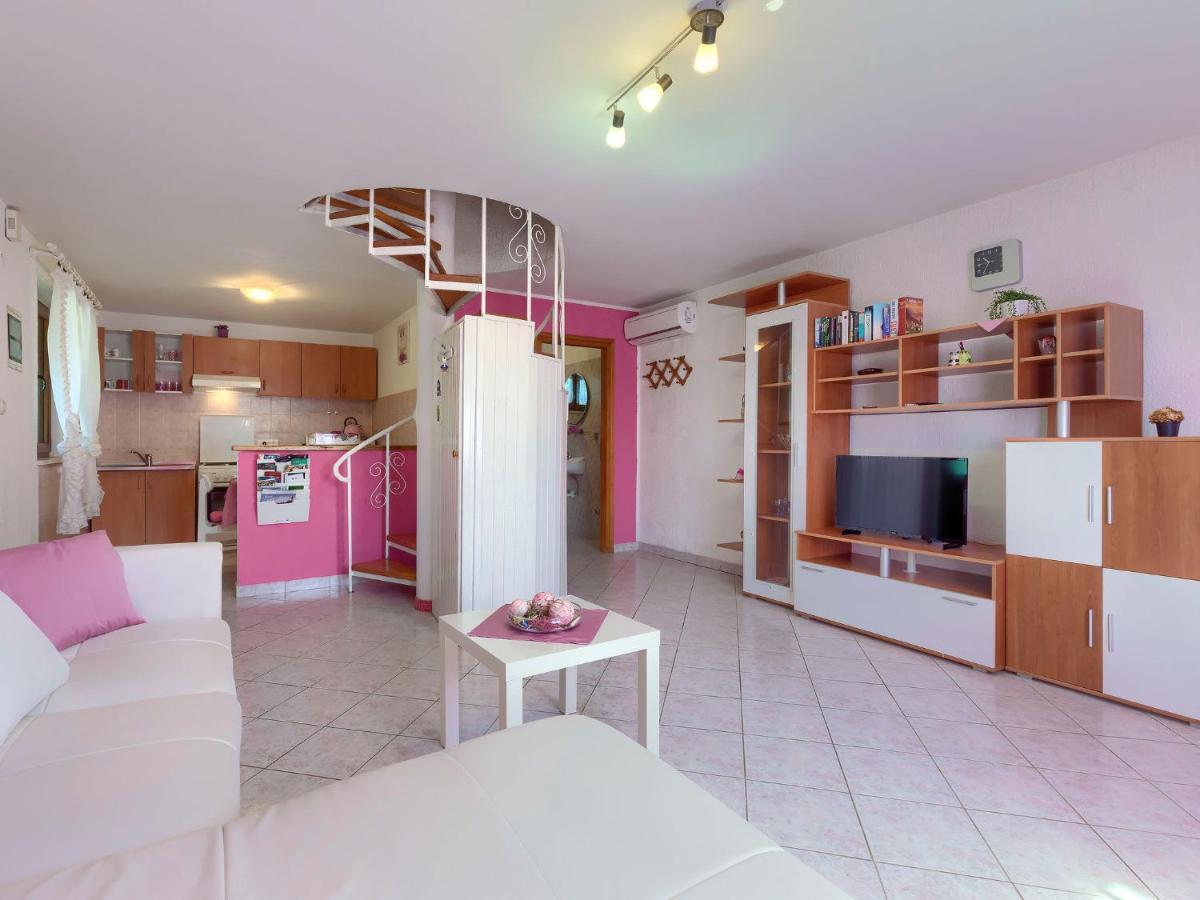 Holiday Home Nikolina - Roj412 By Interhome Sveti Petar u Sumi Exterior foto