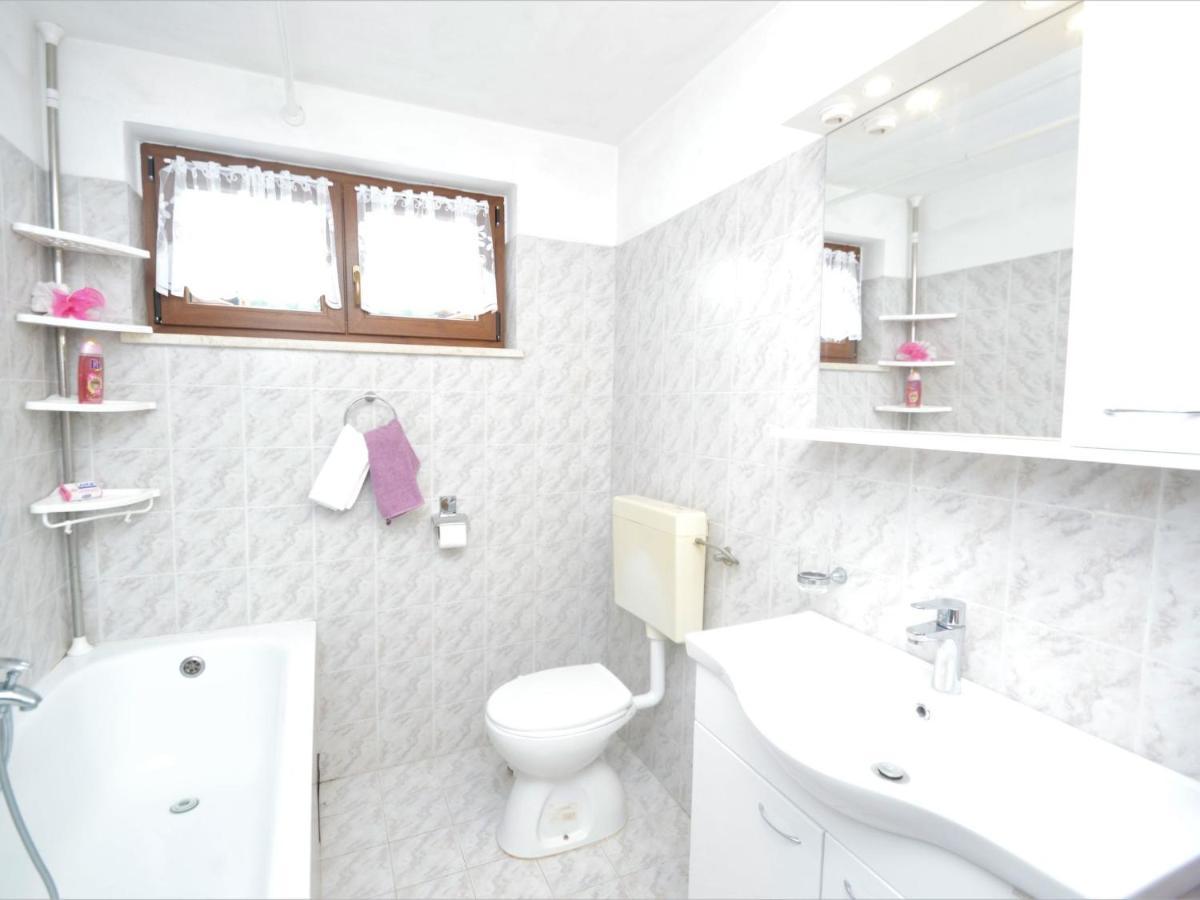 Holiday Home Nikolina - Roj412 By Interhome Sveti Petar u Sumi Exterior foto
